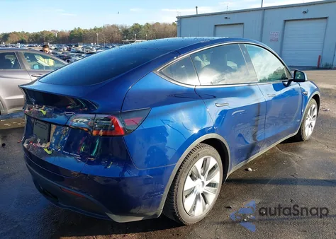 2022 Tesla Model Y Long Range Dual Motor All-Wheel Drive из США, поврежденный, VIN 7SAYGAEE4NF428691